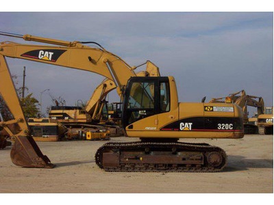 2003 Cat 320 / Excellent Condition