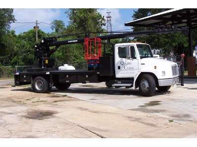 115 HD Skyhook on 97 Freightliner