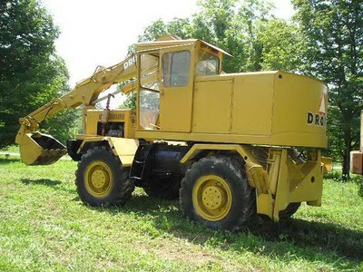 Drott 40 Rubber Tire Excavator Runs Good