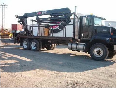 1999 International Paystar 5000 Boom