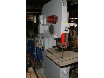 DoALL 36R vertical bandsaw