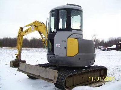 2002 Kobelco SK45SR-2 $35,950  