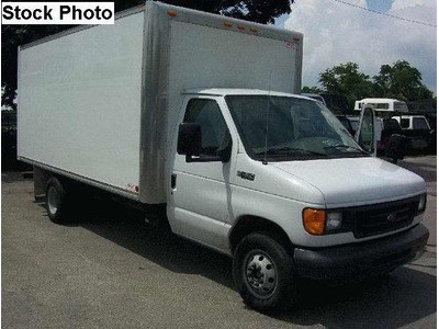 2000 Ford E450 Box Truck