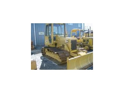 1985 Caterpillar D3B Track Dozer