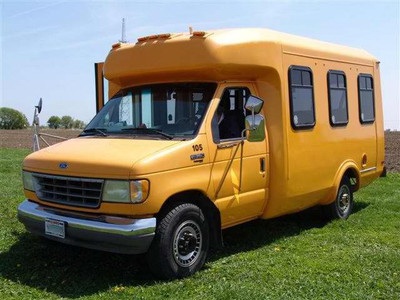1995 FORD E-350 passenger bus $15000 obo
