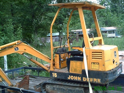 1988 John Deer JD-15 Mini Excavator