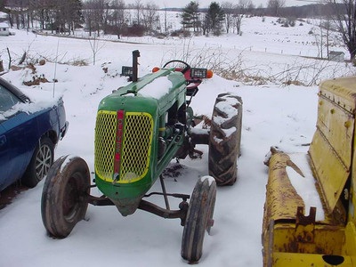 1940 Oliver 70 Standard wide front end