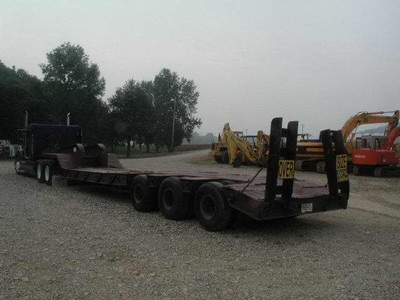 PHELAN LOWBOY TRAILER