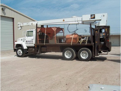 Ford, R.O. Stinger Oilfield Crane