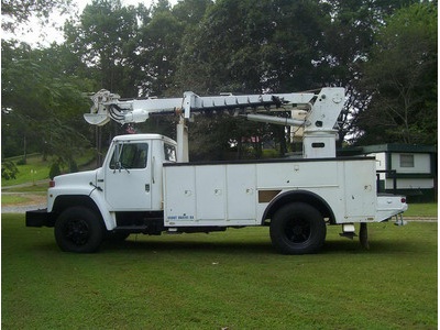 1987 International Digger Derricks