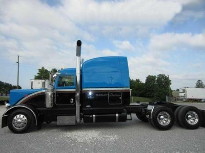 2006 PETERBILT 379 LONG HOOD