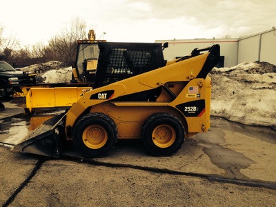 10 Skid Steers For SALE 2013