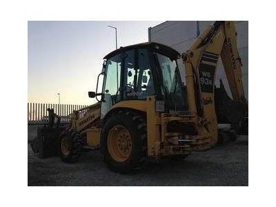 Komatsu Excavator WB 93 R-5 2007