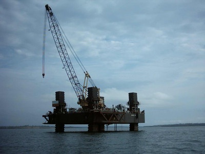 Big Floating Platform with Crane !!!