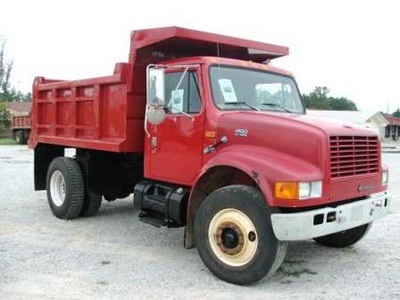 1999 International 4900 Dump Truck