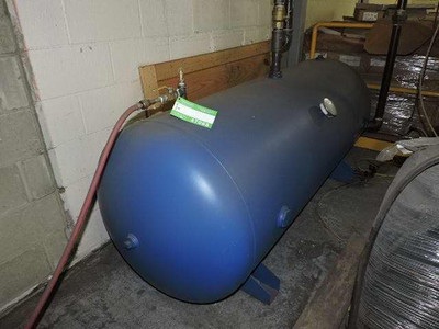 Silvan 240 gallon air storage tank