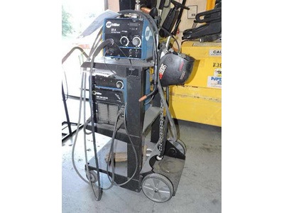 Miller XMT 304 DC arc welder