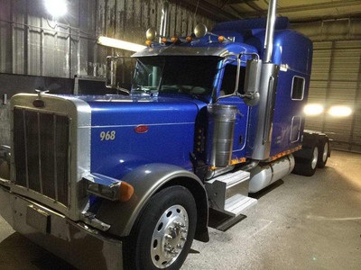2005 Peterbilt 379-127   $64,950