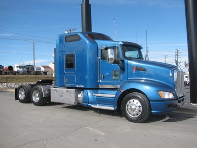 2010 Kenworth T660         $61,950