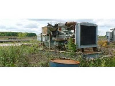 GM 1271 with 600 kw Generator on Skid 