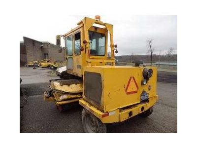 M&B MB96 Self Propelled Broom -1994