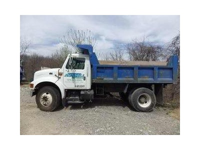 International 4700 10ft Steel Dump-1998