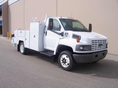 2002 Chevy DuTec Service Truck