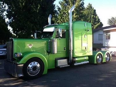 2009 Peterbil 389
