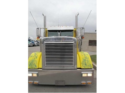  2007 Peterbilt 379EXHD Yellow