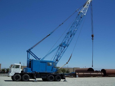 P&H 670 Truck Crane