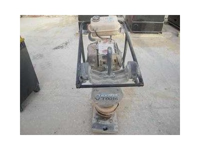 Diesel Vibrator, Vibratory Screed & Tamper, Rammer, Pavement Breaker and Washing Pump
