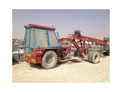 Tyre Mounted Crane - Abu Dhabi