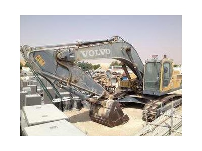 Volvo Excavator - Abu Dhabi