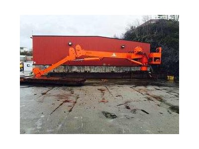 Electro Hydraulic Offshore Crane