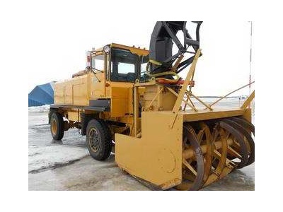 SMI 8300 Self Propelled Snow Blower