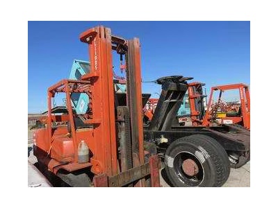 Clark CGP550 Forklift