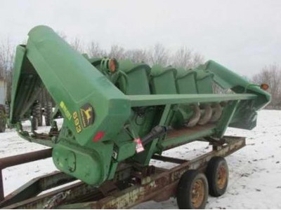 JOHN DEERE 693 6-ROW CORN HEAD