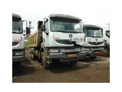 Renault Kerax 6x4 Rock Tipper (Year 2012