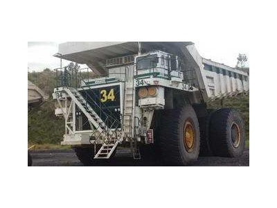 Komatsu 830e Mining Haul Trucks