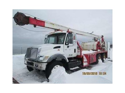 WorkStar Swab Truck 2006