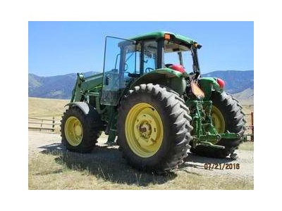 John Deere 6750 Tractor with 740 Loader 