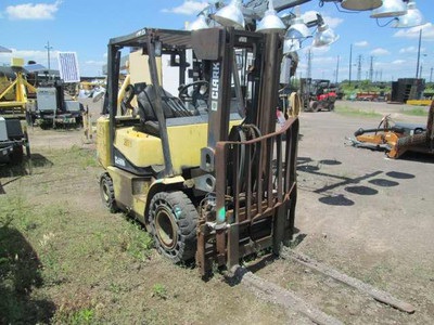 Clark lift truck