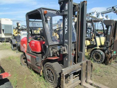 Tusk forklift