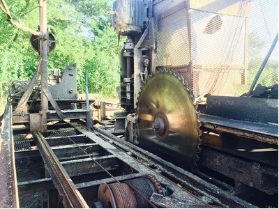 Hurdle Mill - 53 inch circle sawmill