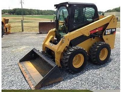 2014 CAT 236D Cab, Air, 2 Speed, 1090hrs