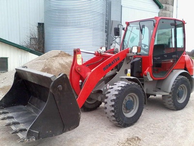 komatsu wa 70-5 wheel loader