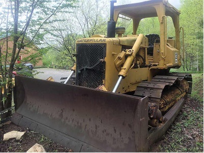 Cat D5B Bulldozer