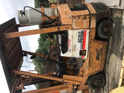 88 Komatsu FG15S-2 Forklift