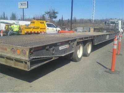 2007 LOAD KING HYDRAULIC FLOAT TRAILER