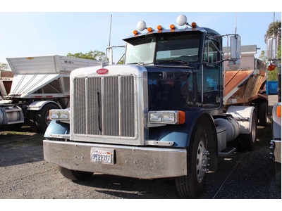 2002 Peterbilt 379 Fleet Maintained Grea